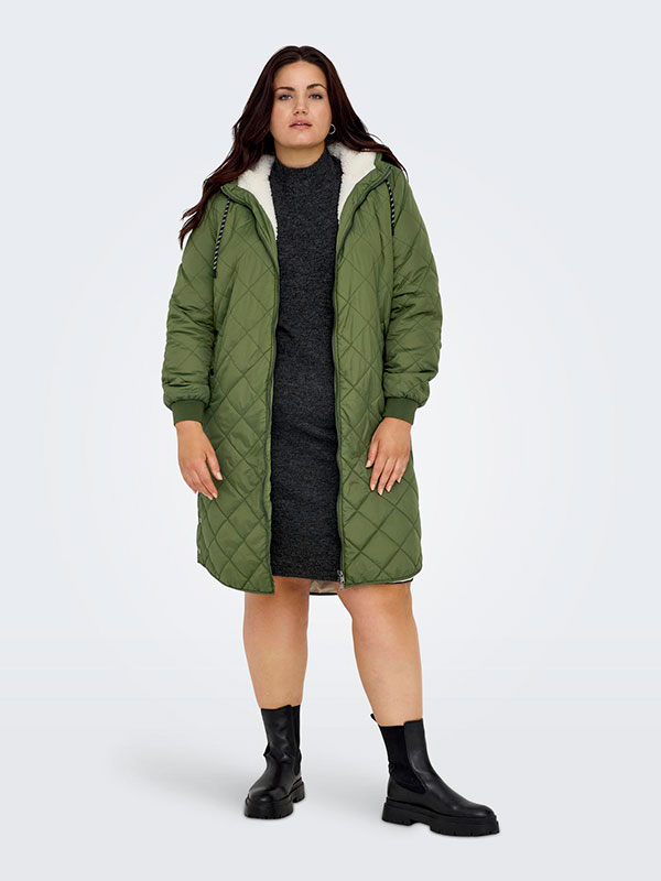 CARNEWSANDY - Plus Size Jakke fra Only Carmakoma
