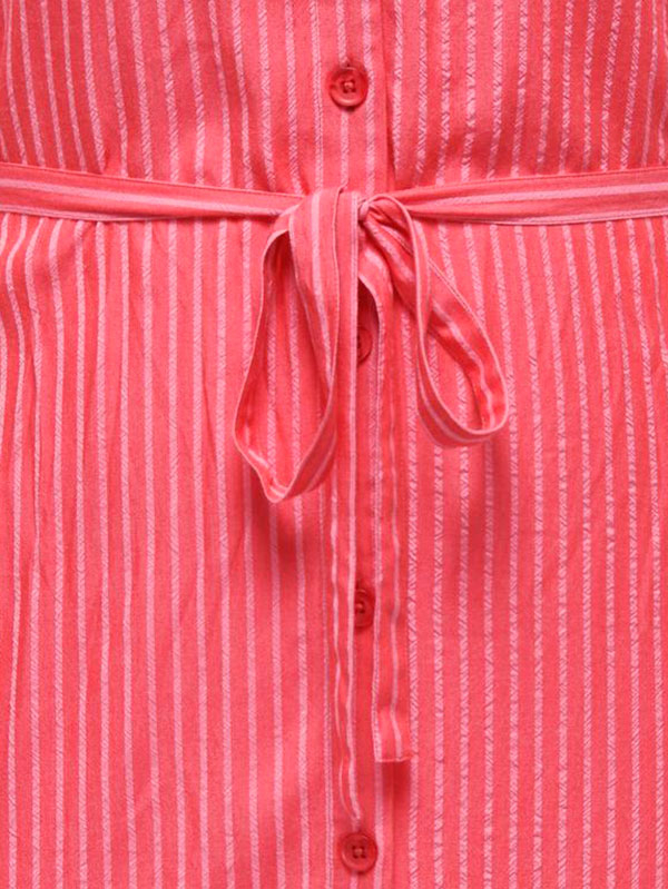 PENNA - Rød og rosa stripete skjortekjole  fra Only Carmakoma