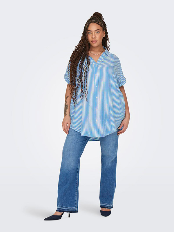 CARPENNA - Plus Size Skjorte fra Only Carmakoma