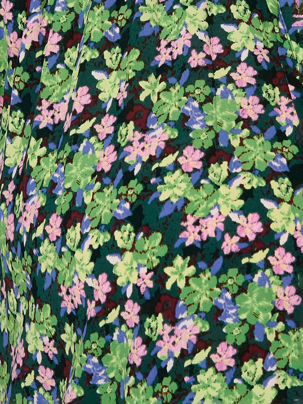 GREENIE - Lett kjole med blomstrete print fra Only Carmakoma