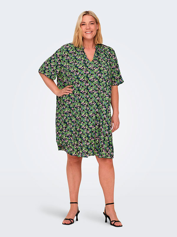 GREENIE  - Plus Size Kjole fra Only Carmakoma