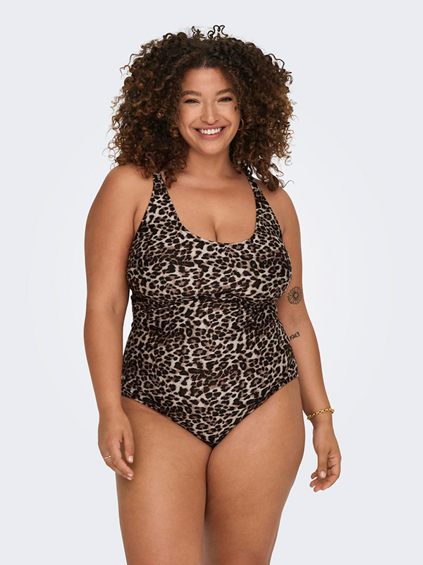 CARELIZA - Plus Size Swimsuit fra Only Carmakoma
