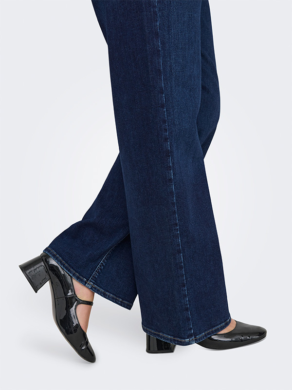 CARWILLY - Plus Size Jeans fra Only Carmakoma