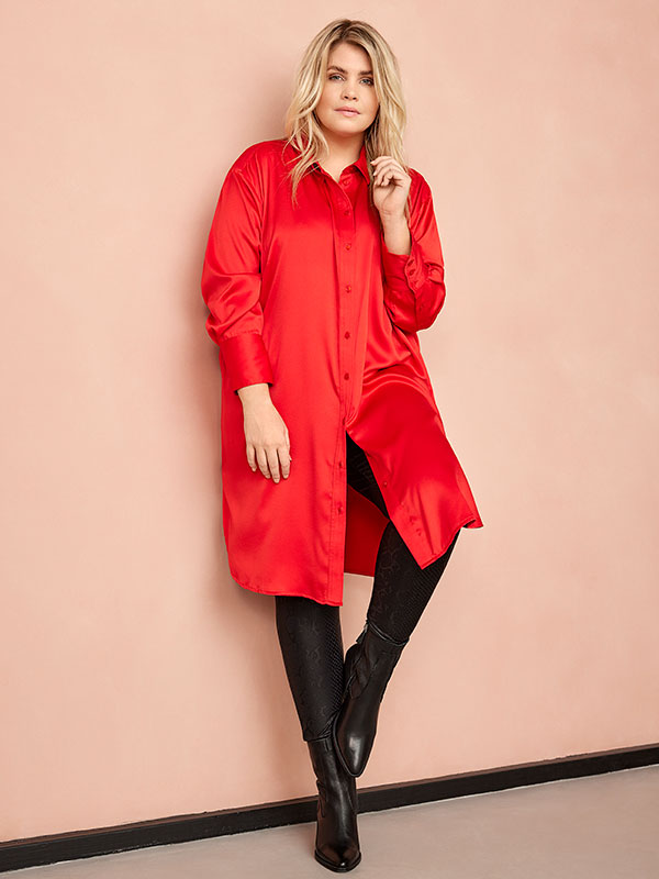 CARDARLENE - Plus Size Kjole fra Only Carmakoma