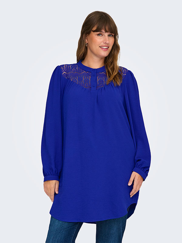 CARMETTE - Plus Size Tunika fra Only Carmakoma