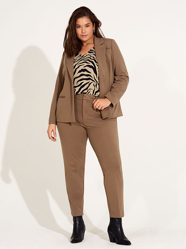 CARPEACH - Plus Size Blazer fra Only Carmakoma
