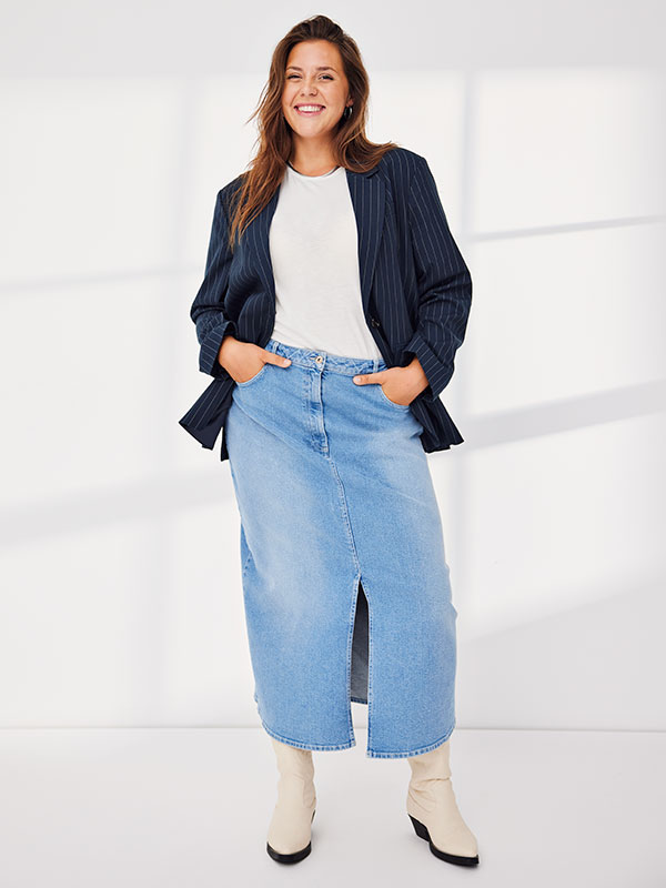 CARDAMIE - Plus Size Blazer fra Only Carmakoma