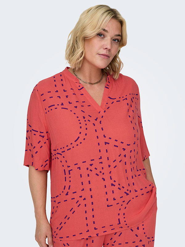 CARPHOEBE - Plus Size Bluse fra Only Carmakoma