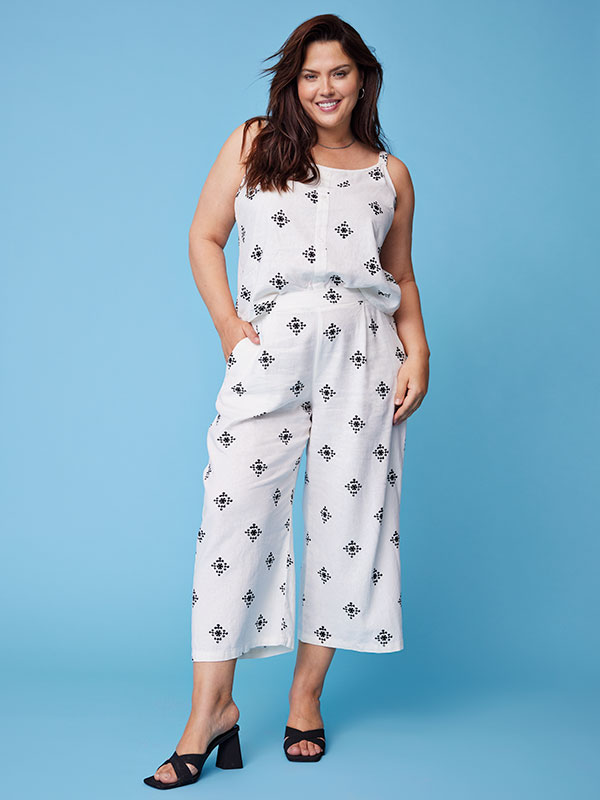CARCARO - Plus Size Topp fra Only Carmakoma