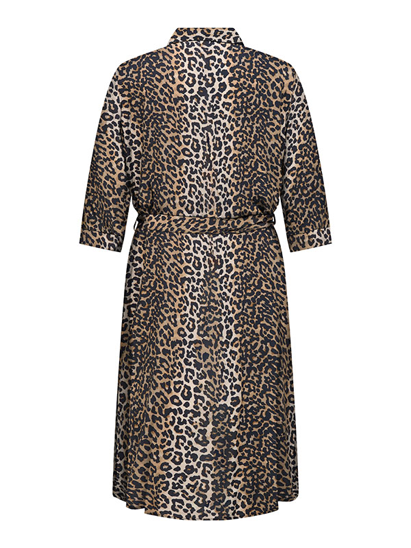 CARNOVA - Plus Size Kjole fra Only Carmakoma
