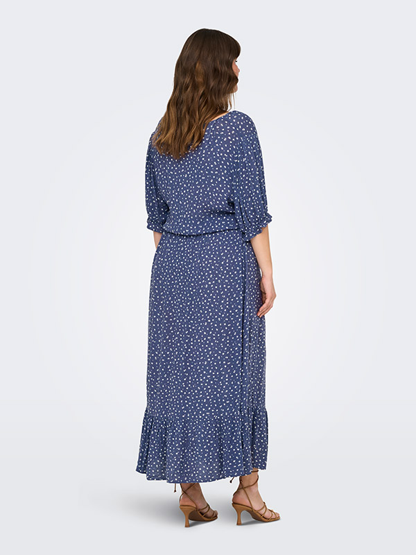 CARCHIANTI - Plus Size Kjole fra Only Carmakoma