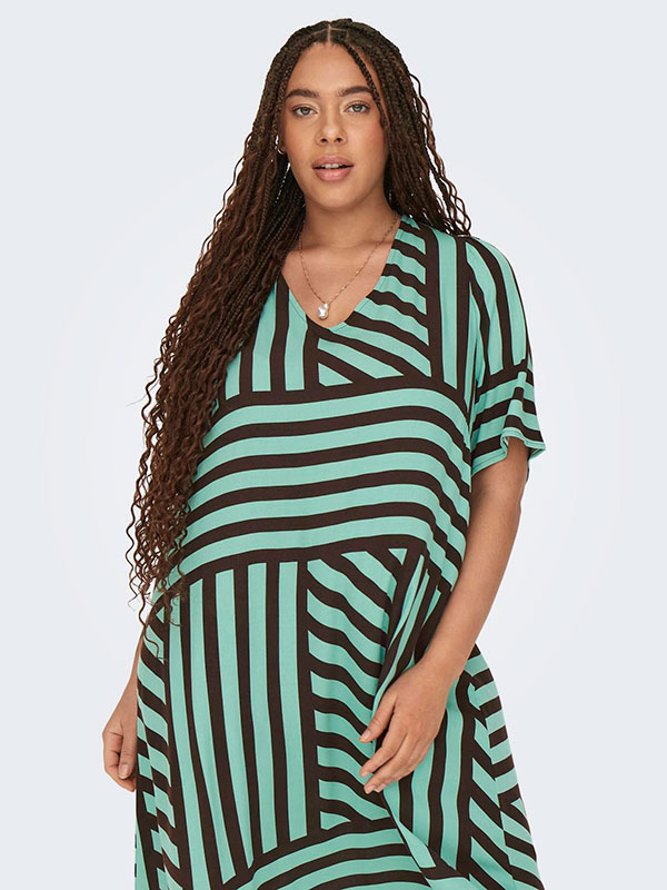 CARCAYLEE - Plus Size Kjole fra Only Carmakoma