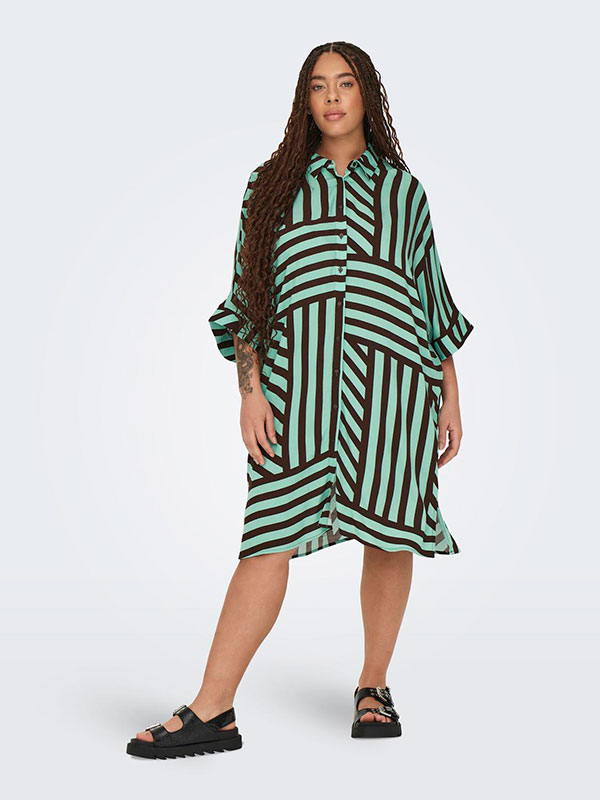 CARCAYLEE - Plus Size Kjole fra Only Carmakoma