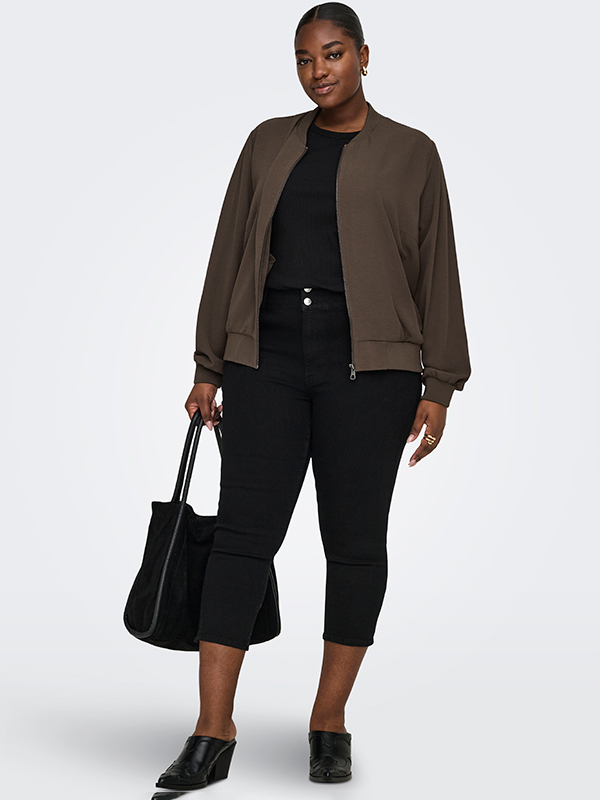 CARLUX - Plus Size Jakke fra Only Carmakoma