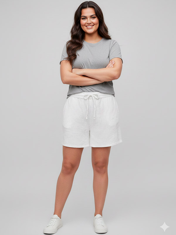 CARTHYRA - Plus Size Shorts fra Only Carmakoma