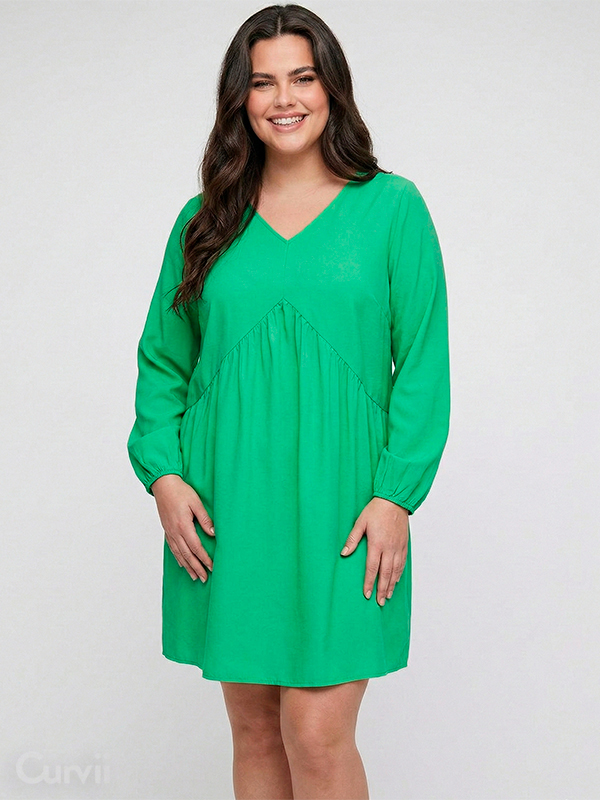 CARKADERA - Plus Size Kjole fra Only Carmakoma