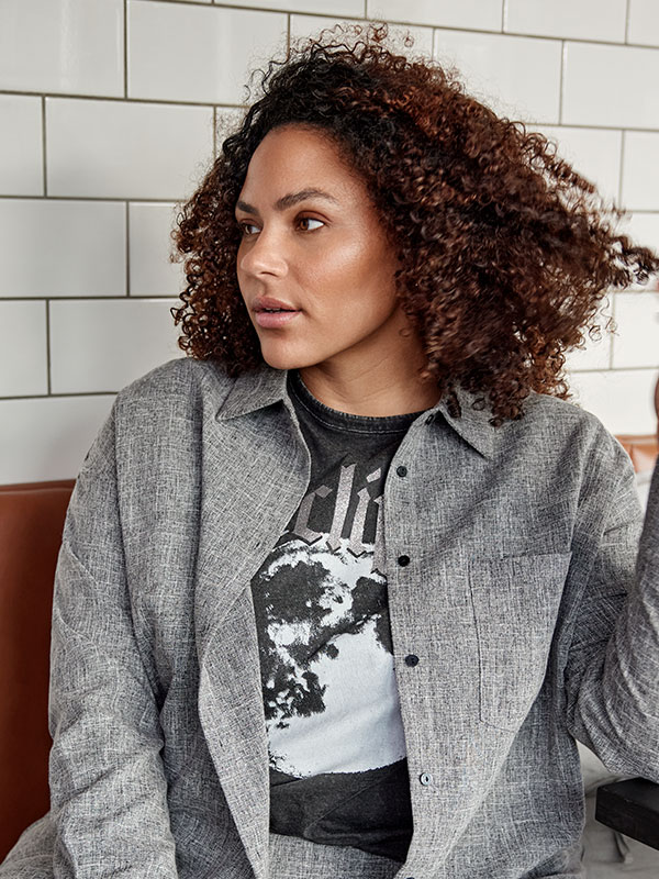 CARMIKO - Plus Size T-shirt fra Only Carmakoma