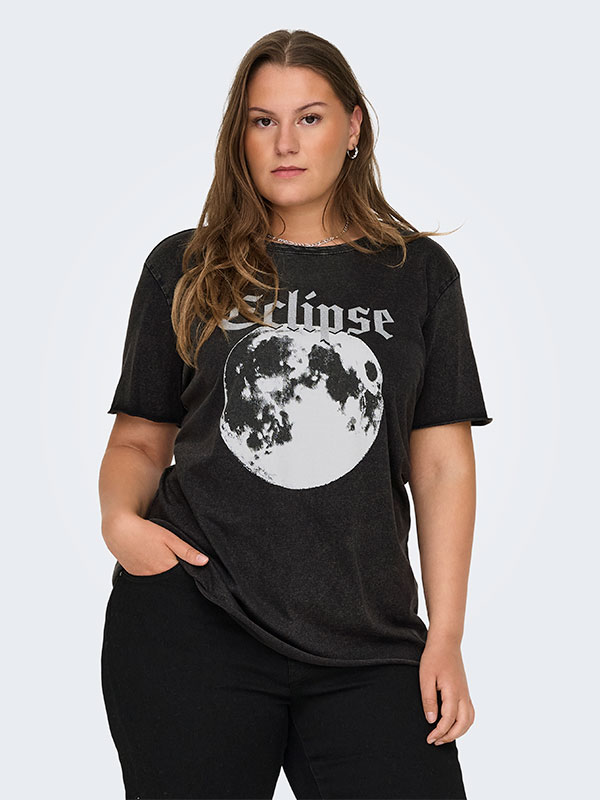 CARMIKO - Plus Size T-shirt fra Only Carmakoma