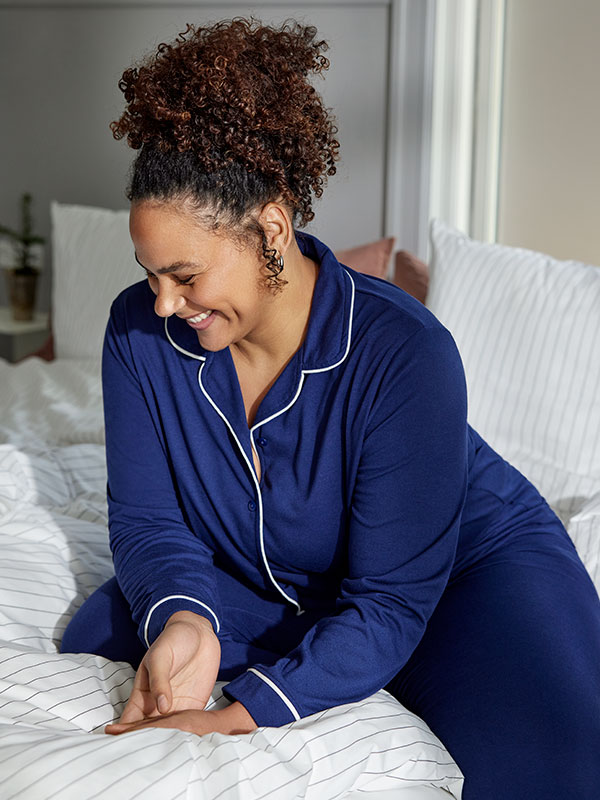 CARNIGHT - Plus Size Night blouse fra Only Carmakoma