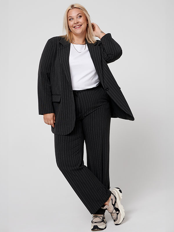CARBRIE - Plus Size Suit pants fra Only Carmakoma