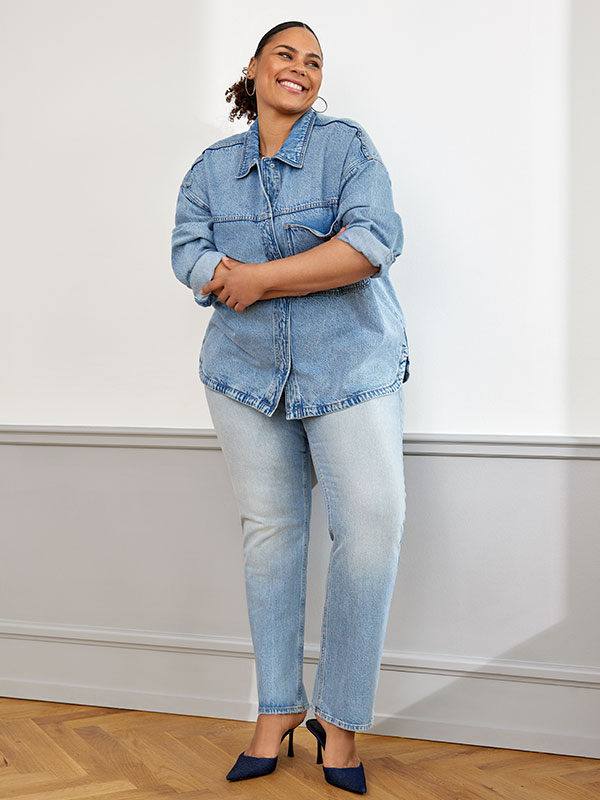 CAREMMIE - Plus Size Skjorte fra Only Carmakoma