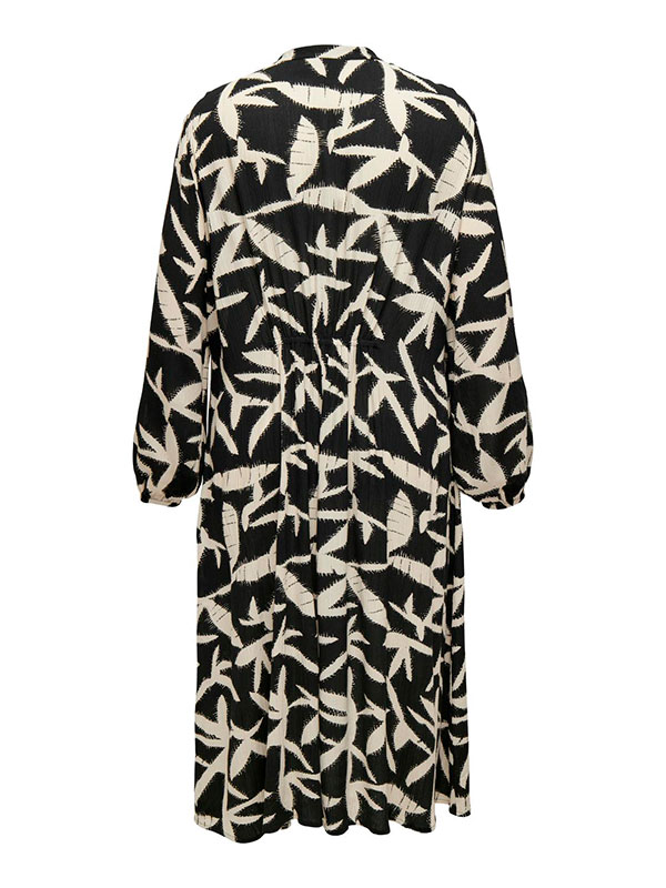 CARMERIELLE - Plus Size Kjole fra Only Carmakoma