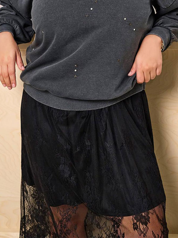 CAREMBER - Plus Size Bluse fra Only Carmakoma