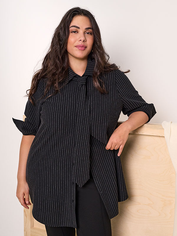 CARLISA - Plus Size Skjorte fra Only Carmakoma