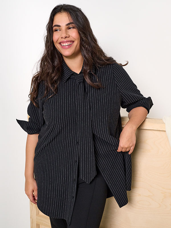 CARLISA - Plus Size Skjorte fra Only Carmakoma