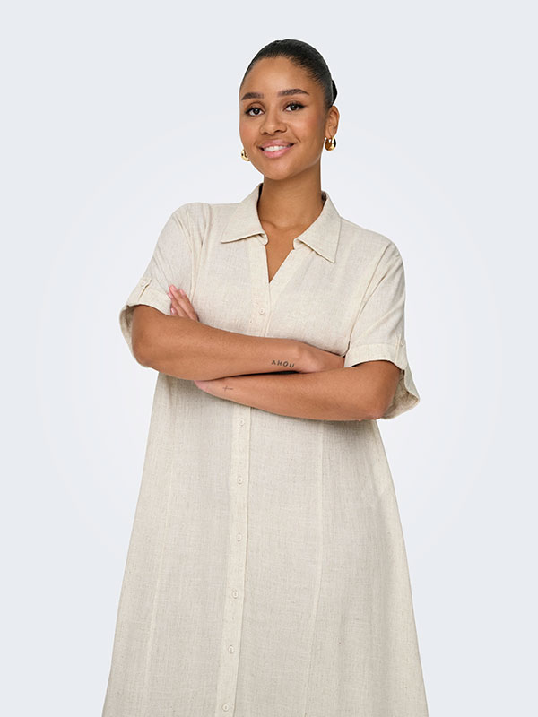 CARSIESTA - Plus Size Kjole fra Only Carmakoma