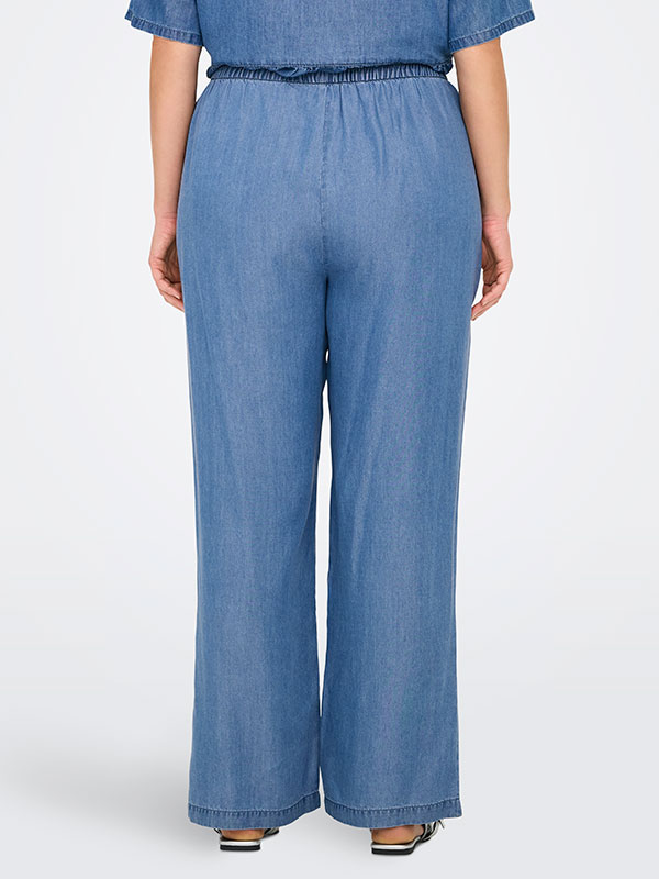 CARCHARIS - Plus Size Bukser fra Only Carmakoma