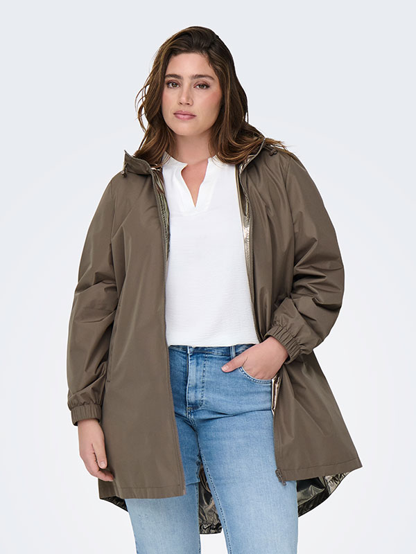 CARFRY - Plus Size Jakke fra Only Carmakoma