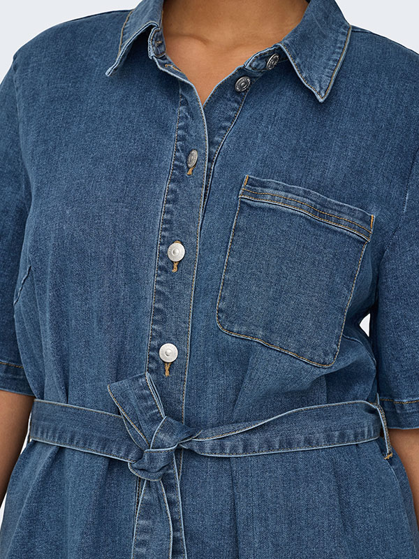 CARLANA - Plus Size Kjole fra Only Carmakoma