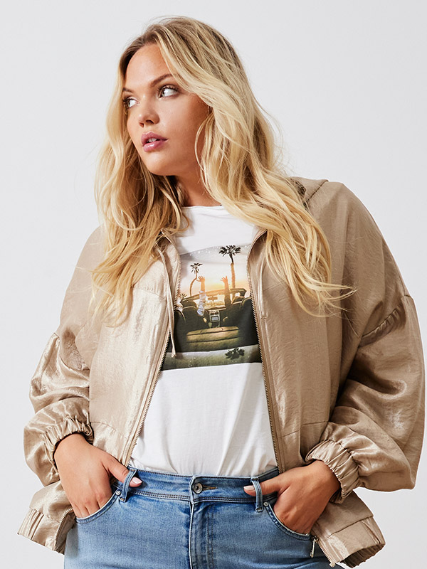 CARGRACE - Plus Size Jakke fra Only Carmakoma