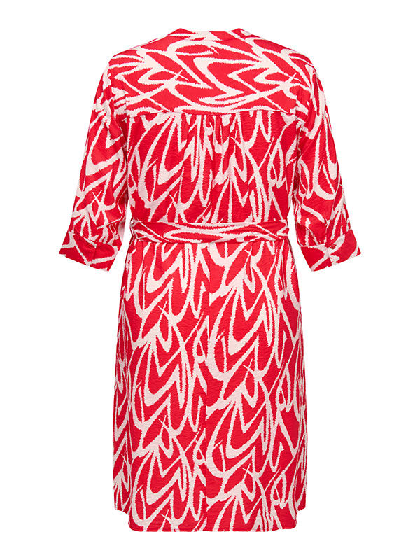 CAROLIVERA - Plus Size Kjole fra Only Carmakoma