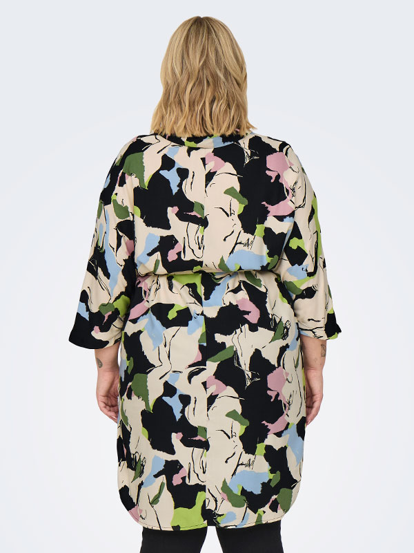 CARISIDORA - Plus Size Kjole fra Only Carmakoma