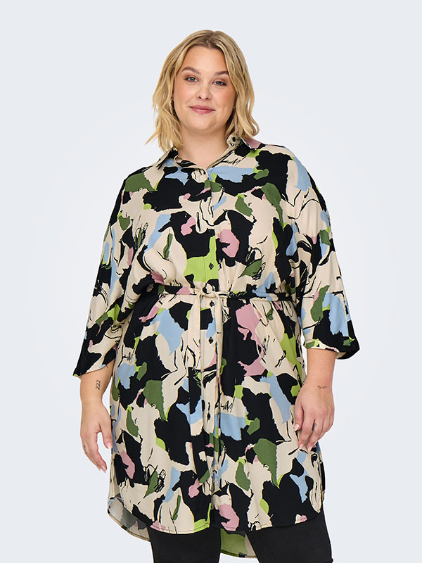 CARISIDORA - Plus Size Kjole fra Only Carmakoma