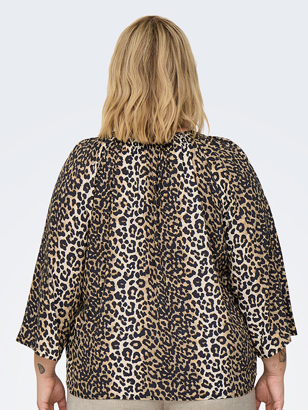 CARNOVA - Plus Size Bluse fra Only Carmakoma