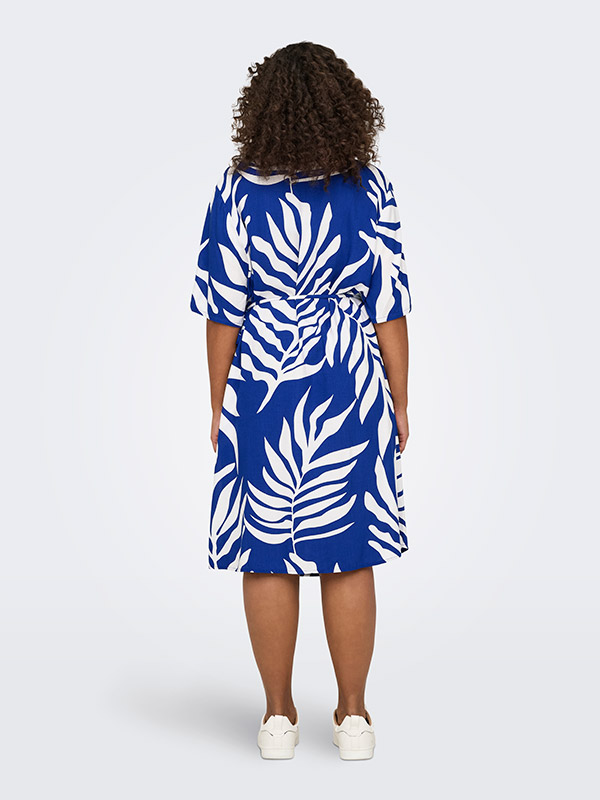 CARHELEN - Plus Size Kjole fra Only Carmakoma