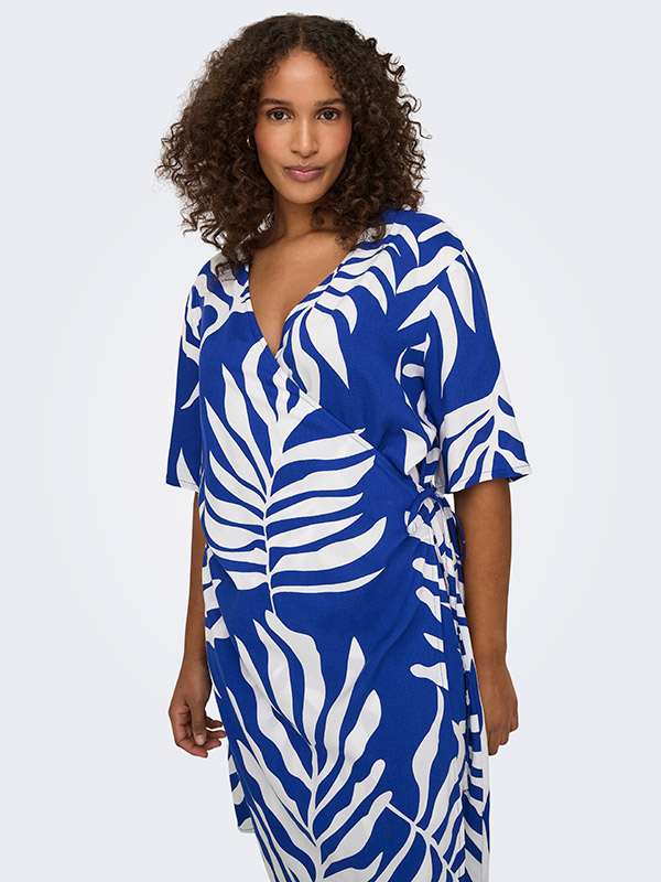 CARHELEN - Plus Size Kjole fra Only Carmakoma