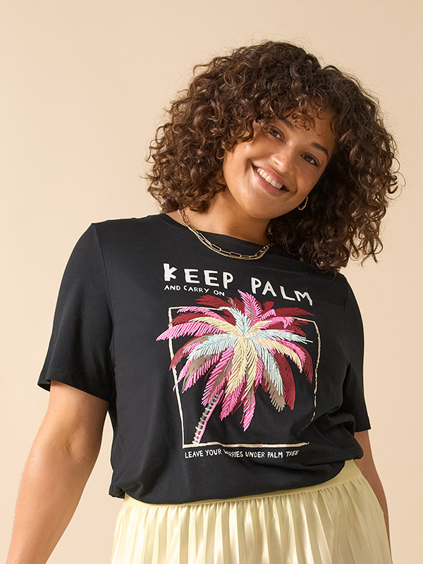 CARELLIOT - Plus Size T-shirt fra Only Carmakoma