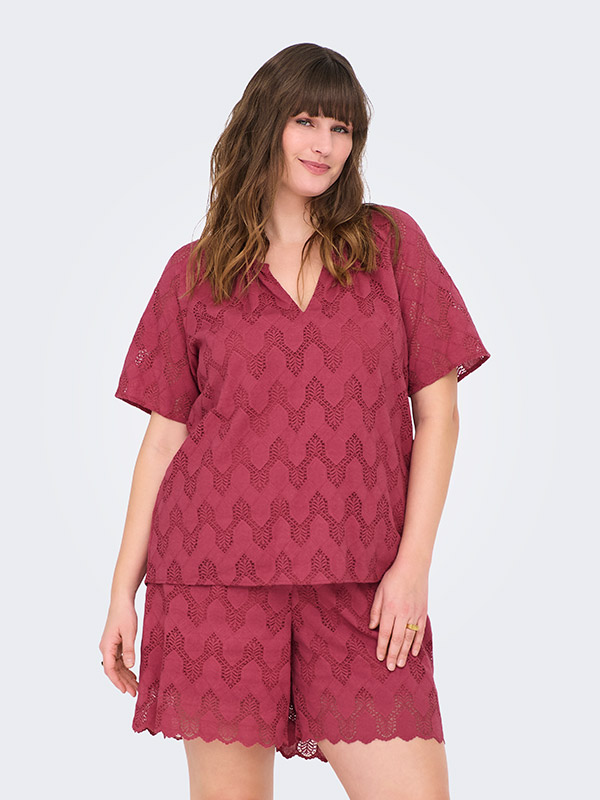 CARCLEANOR - Plus Size Bluse fra Only Carmakoma