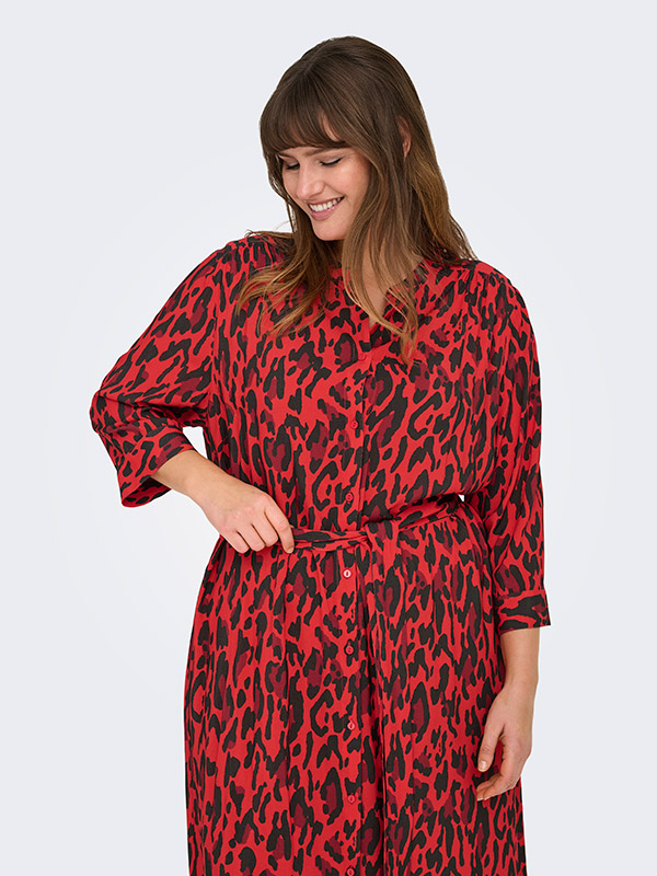 CARHARMONY - Plus Size Kjole fra Only Carmakoma