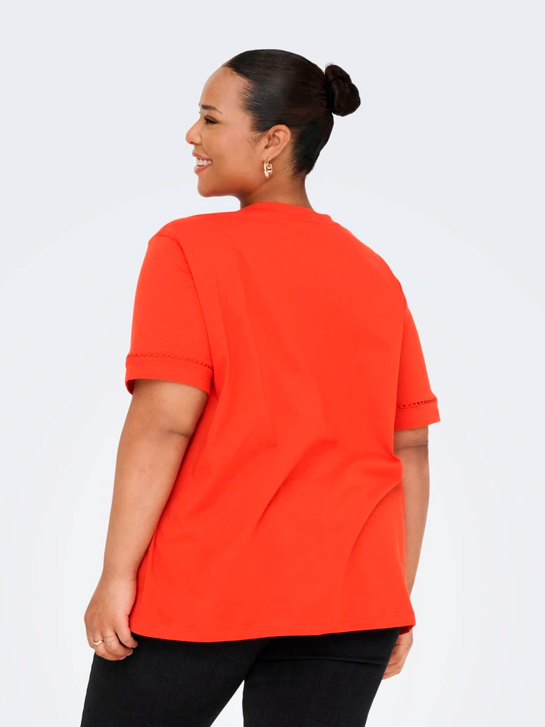 CARANNIE - Plus Size T-shirt fra Only Carmakoma