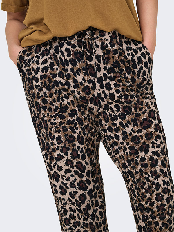CARGOLDTRASH - Plus Size Bukser fra Only Carmakoma