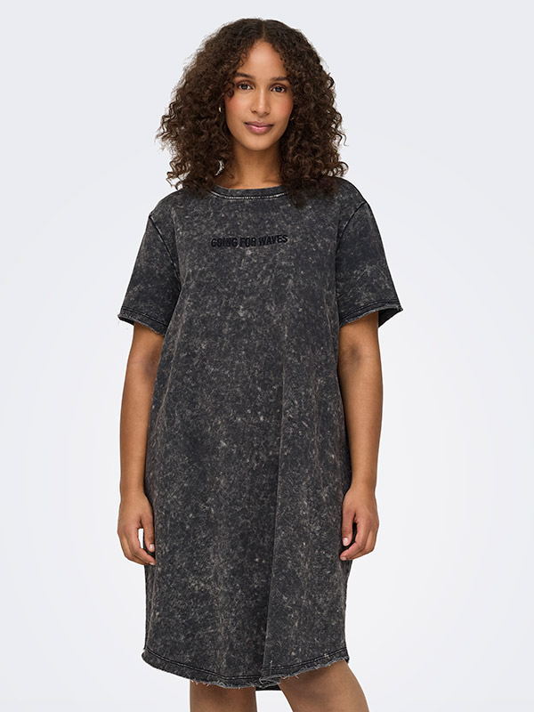 CARASTON - Plus Size Kjole fra Only Carmakoma
