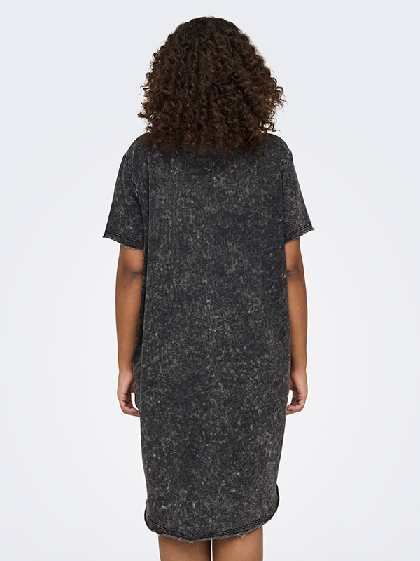 CARASTON - Plus Size Kjole fra Only Carmakoma