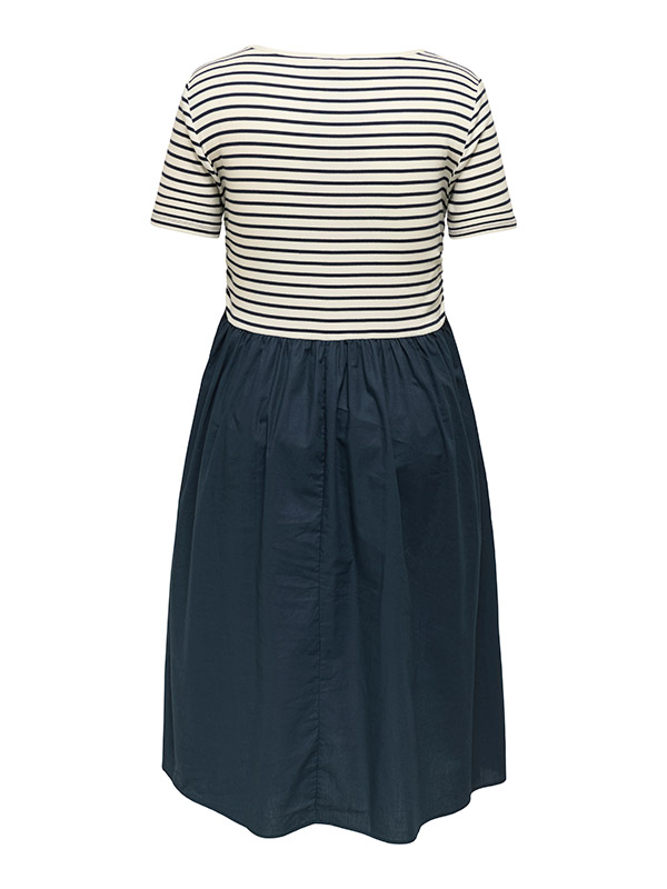 CARBEE - Plus Size Kjole fra Only Carmakoma