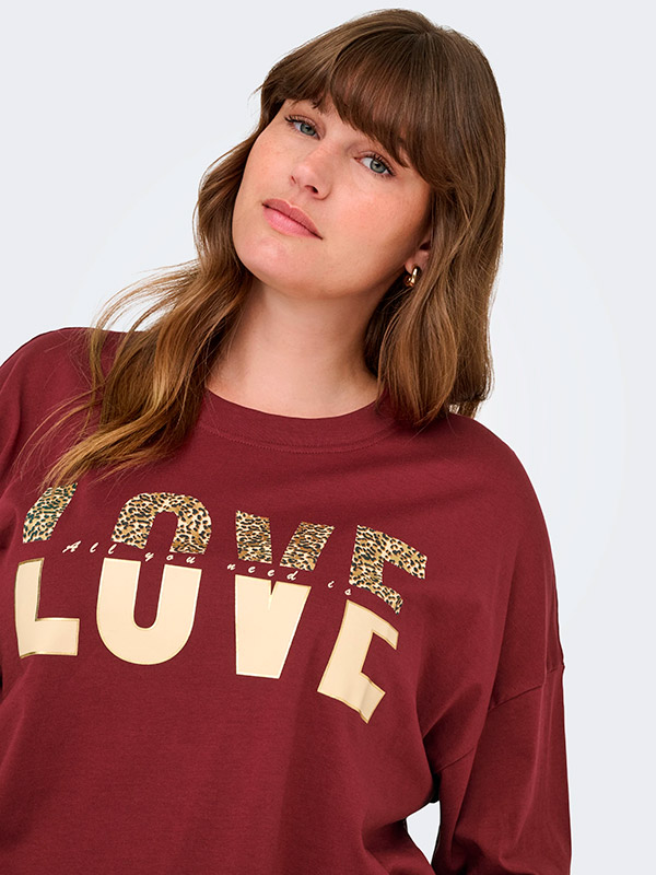 CARKOURTNEY - Plus Size T-shirt fra Only Carmakoma