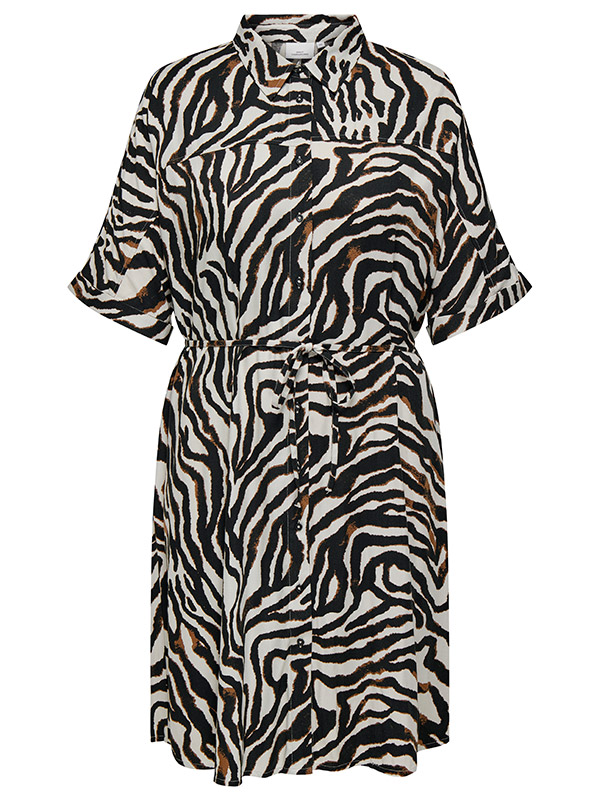 CARBERTE - Plus Size Kjole fra Only Carmakoma